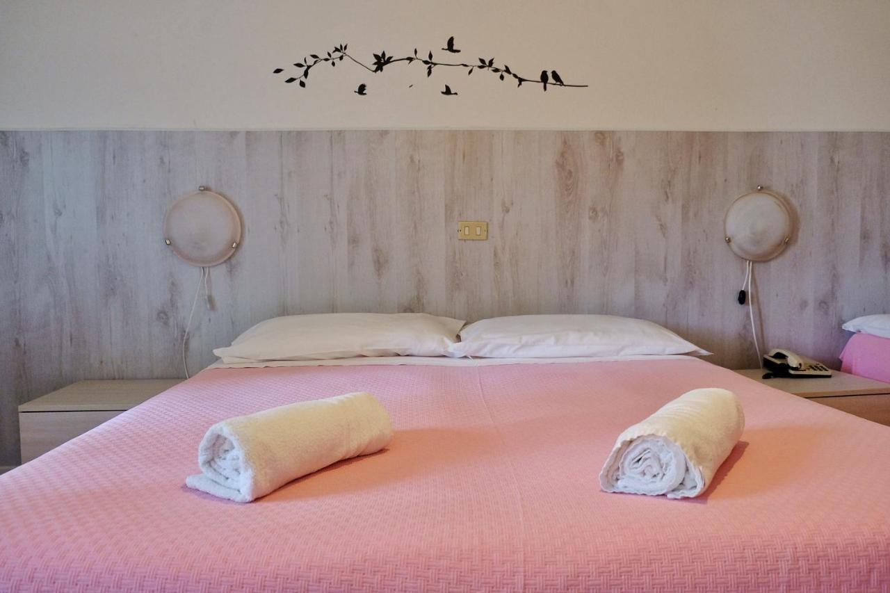 Hotel Dolomiti Levico Terme Kültér fotó