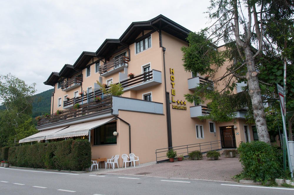 Hotel Dolomiti Levico Terme Kültér fotó